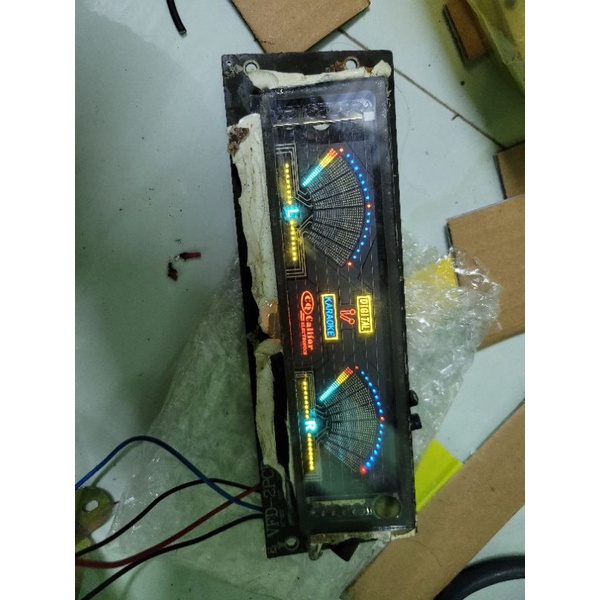 Đèn quắc ampli nháy theo nhạc