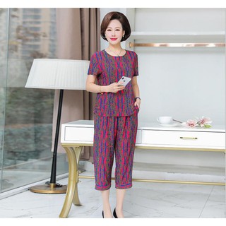 Bộ quần áo mặc nhà trung niên