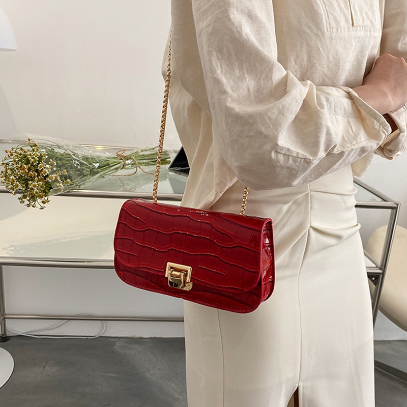 Túi Đeo Vai Họa Tiết Đá Phối Dây Xích Thời Trang Cho Nữ