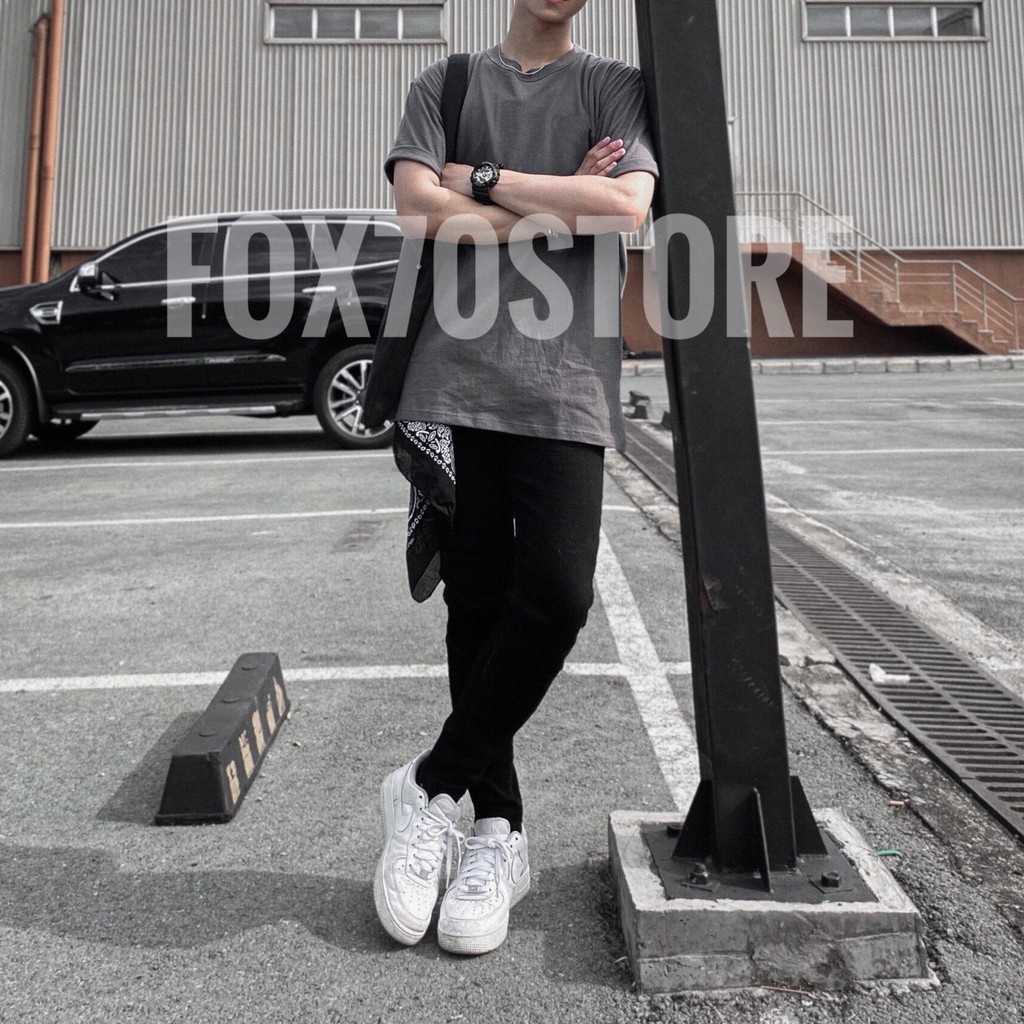 [GIÁ RẺ] Quần Jean Nam Màu Đen Ôm, Ống Côn, Chất Jean Co Dãn, Dễ Dàng Phối Với Nhiều Loại Thời Trang Khác Dành Cho Nam | BigBuy360 - bigbuy360.vn