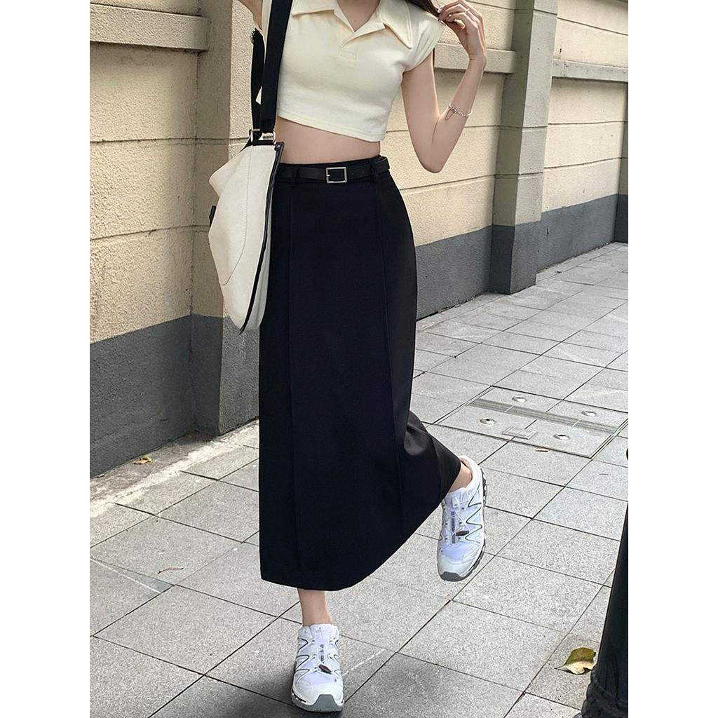 61236 Đầm Xẻ Tà Sau Phù Hợp Với Phụ Nữ
