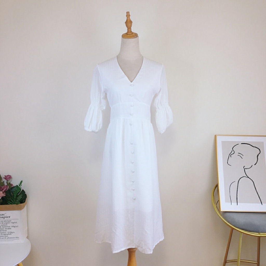 Váy Đầm Trắng Cổ V Bo Tay Cực Xinh Mẫu Mới