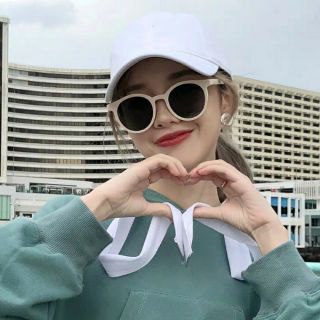 Kính mát ulzzang