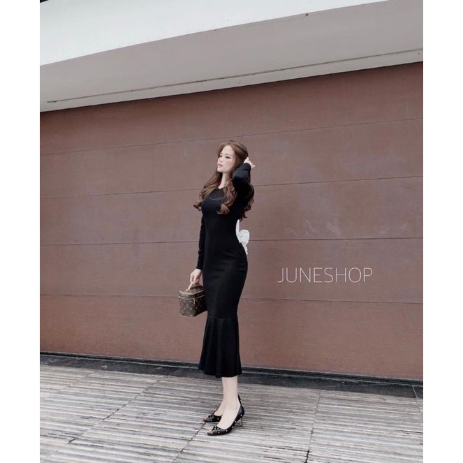 Đầm Body Đuôi Cá Hở Lưng Thắt Nơ Sau