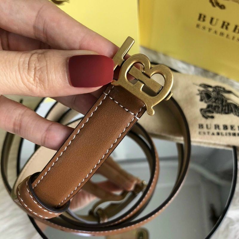 Dây nịt Burberry