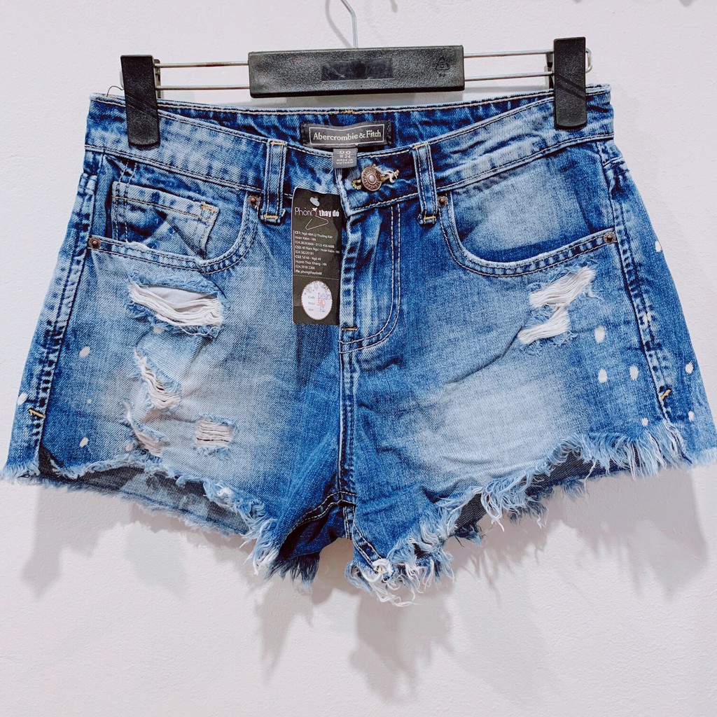 QUẦN SHORTS NỮ - ABERCROMBIE & FITCH – JEANS – SIZE 24 – XANH DƯƠNG – 2 TÚI TRƯỚC, 2 TÚI SAU – RẠCH NGANG ĐÙI – FIT LADY