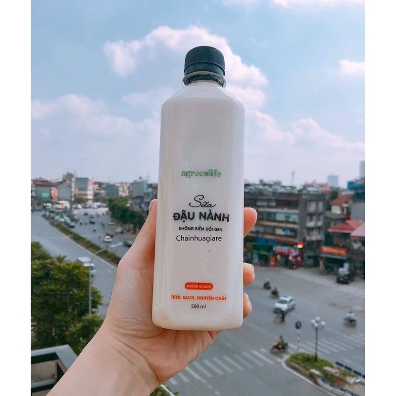Chai nhựa vuông nắp đen 500ml (10 chai)