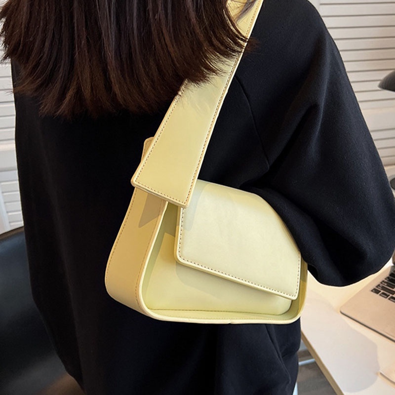 Túi Đeo Chéo Dây Xích Dễ Phối Đồ Thời Trang Cho Nữ