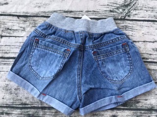 Quần jeans đùi cho bé