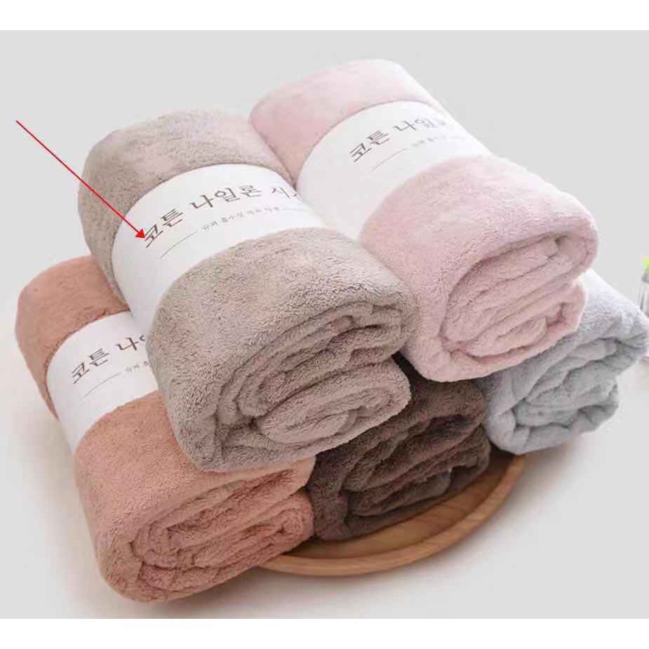 Khăn tắm cao cấp xuất hàn quốc siêu mềm mại chất liệu cotton an toàn cho da siêu thấm hút kích thước 140*70 cm