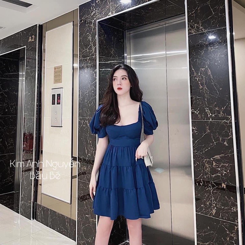 Váy xanh cúp ngực dáng xoè