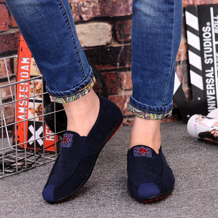 Giày Lười Nam Phong Cách Mới thegioigiaydep | BigBuy360 - bigbuy360.vn