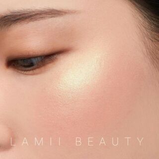 Phấn Bắt Sáng highlight 4 ô WAKEMAKE Glow paIette/ 'M MEME MULTI SQUARE ALL ABOUT STROBING