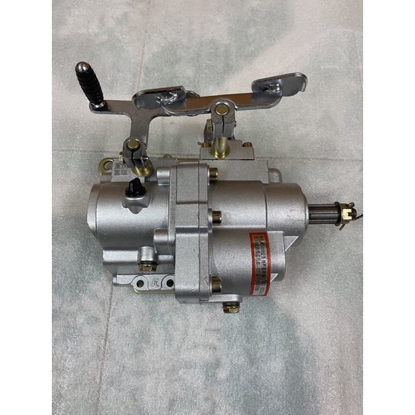 Hộp số kép 2 tầng,cốt 17mm,dùng ráp vào động cơ 100,110,125cc ,cốt vào máy 6 răng 17mm,trục ra 19mm