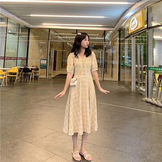 [order] đầm cổ V caro vàng