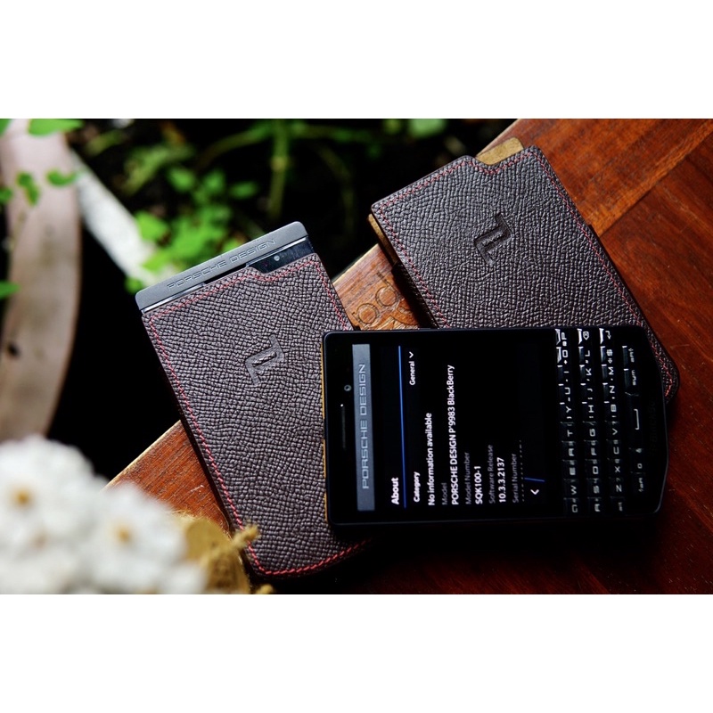 Bao Da BlackBerry Porsche Design 9983