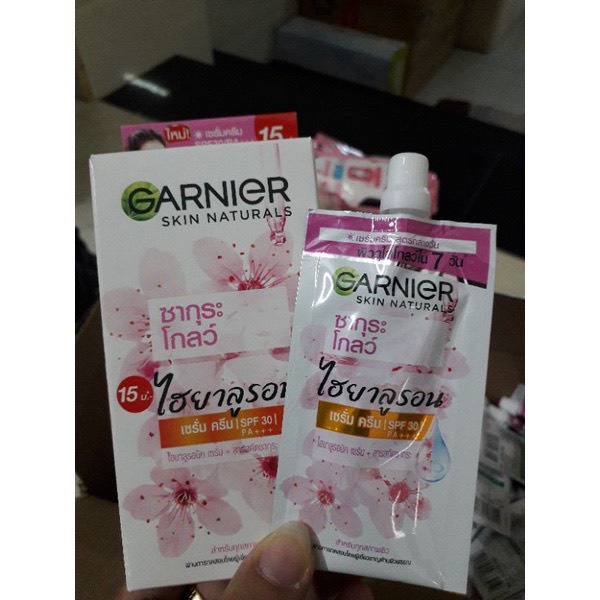 KEM DƯỠNG DA CAO CẤP GARNIER HỘP 6 GÓI