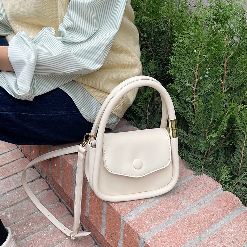 Túi xách đeo chéo thời trang thiết kế dành cho nữ