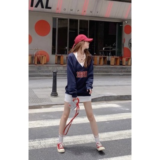 Set đầm trắng body nữ kèm áo sweater cổ tim thêu 1990 freesize Pumi