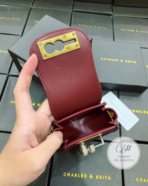 Túi CNK có sẵn + 2% phí shopee