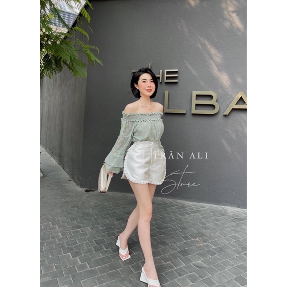 SET ÁO BẸT VAI BOCHUN BÈO + QUẦN SHORT VIỀN REN LAI