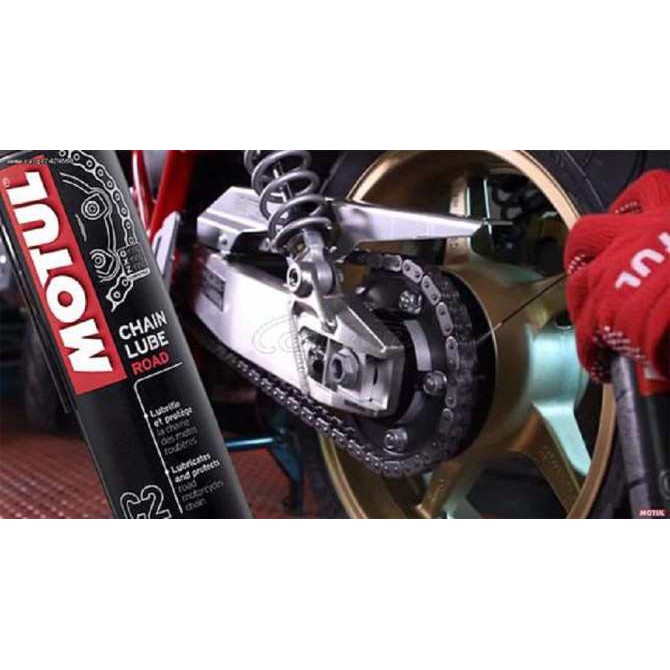 Dầu bôi trơn cao cấp bảo vệ sên xích Motul C4 400ml và cọ 3D