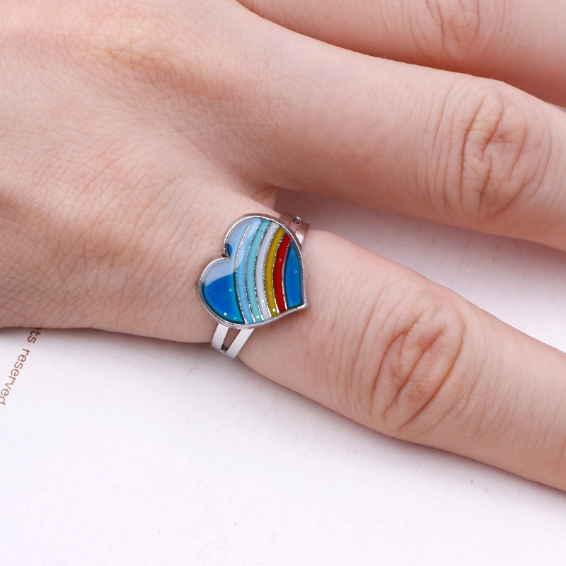 Nhẫn hình trái tim màu sắc cầu vồng tùy chỉnh kích thước cho nữ