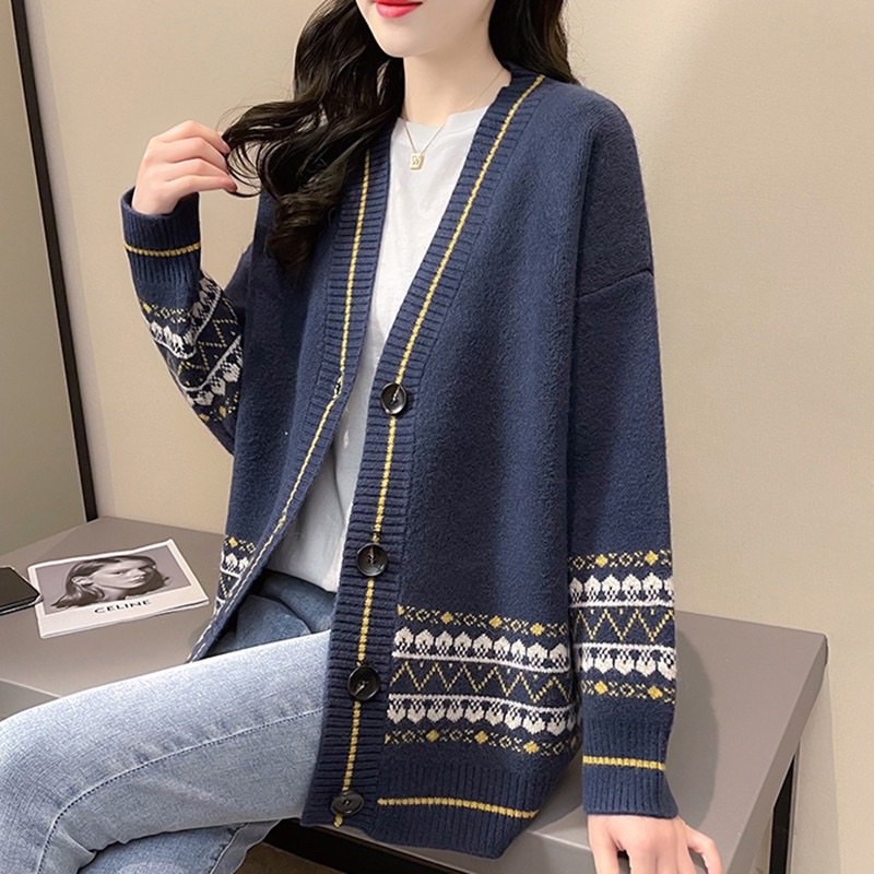 Áo khoác len cổ chữ V phong cách Hàn Quốc