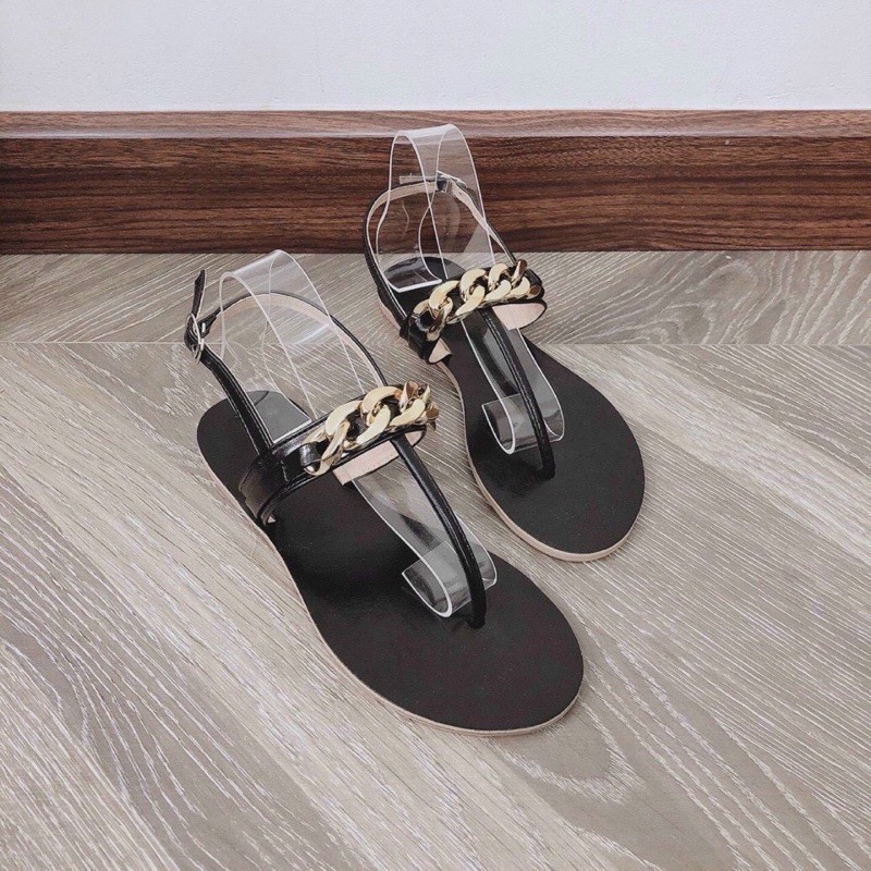 Giày sandal kẹp lắc xích