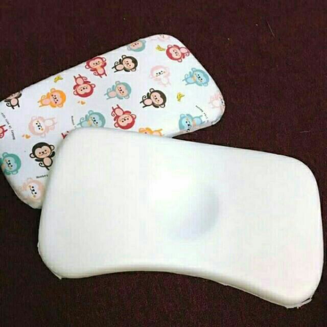 2 Gối cao su non cho bé