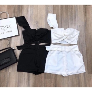 Set 2 món kèm nịt