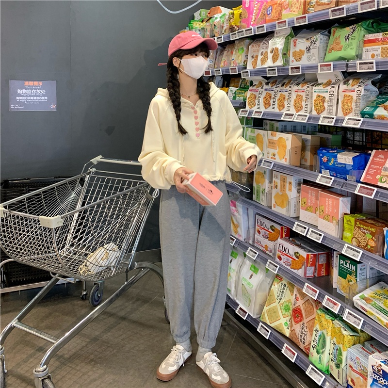 Áo Hoodie Ngắn Dáng Rộng Eo Cao Cài Nút Trái Tim Nhỏ Mùa Thu Mới Phổ Biến