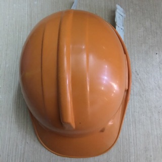 Mũ vàng công nhân