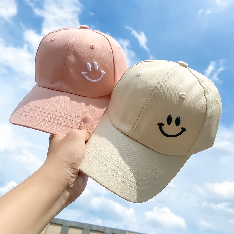 Nón lưỡi trai thêu hình mặt cười thời trang Hàn Quốc