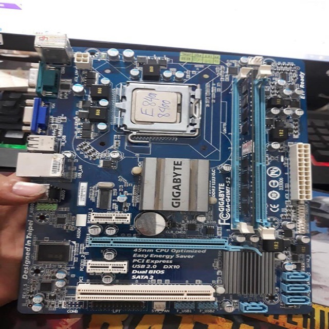 Combo g41 + chip e8400 giá 450k