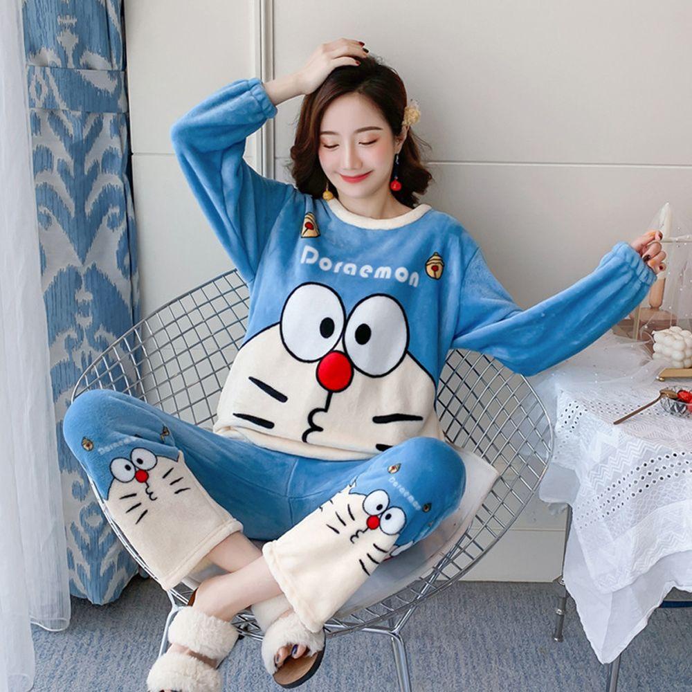 Bộ Đồ Ngủ In Hoạt Hình Minions Bằng Lông Cừu Thời Trang Thu Đông Cho Nữ