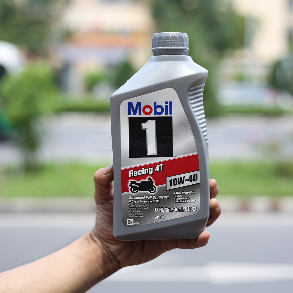 Nhớt Mobil 1 Racing 4T 10W40 1Lít dành cho xe số, côn tay - Nhập khẩu Mỹ (Tặng phểu thay nhớt)