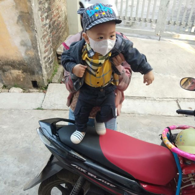 Combo tuong Vy vu ngoc