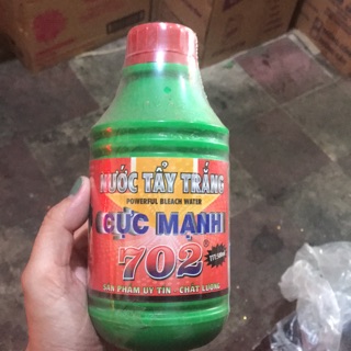 Nước tẩy trắng cực mạnh 702-500ml