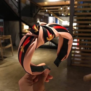 Cài tóc GUCCI ong sang chảnh