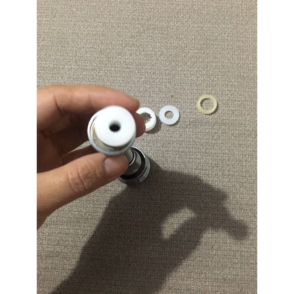 Đầu vòi tăng áp tạo bọt xoay 180 độ