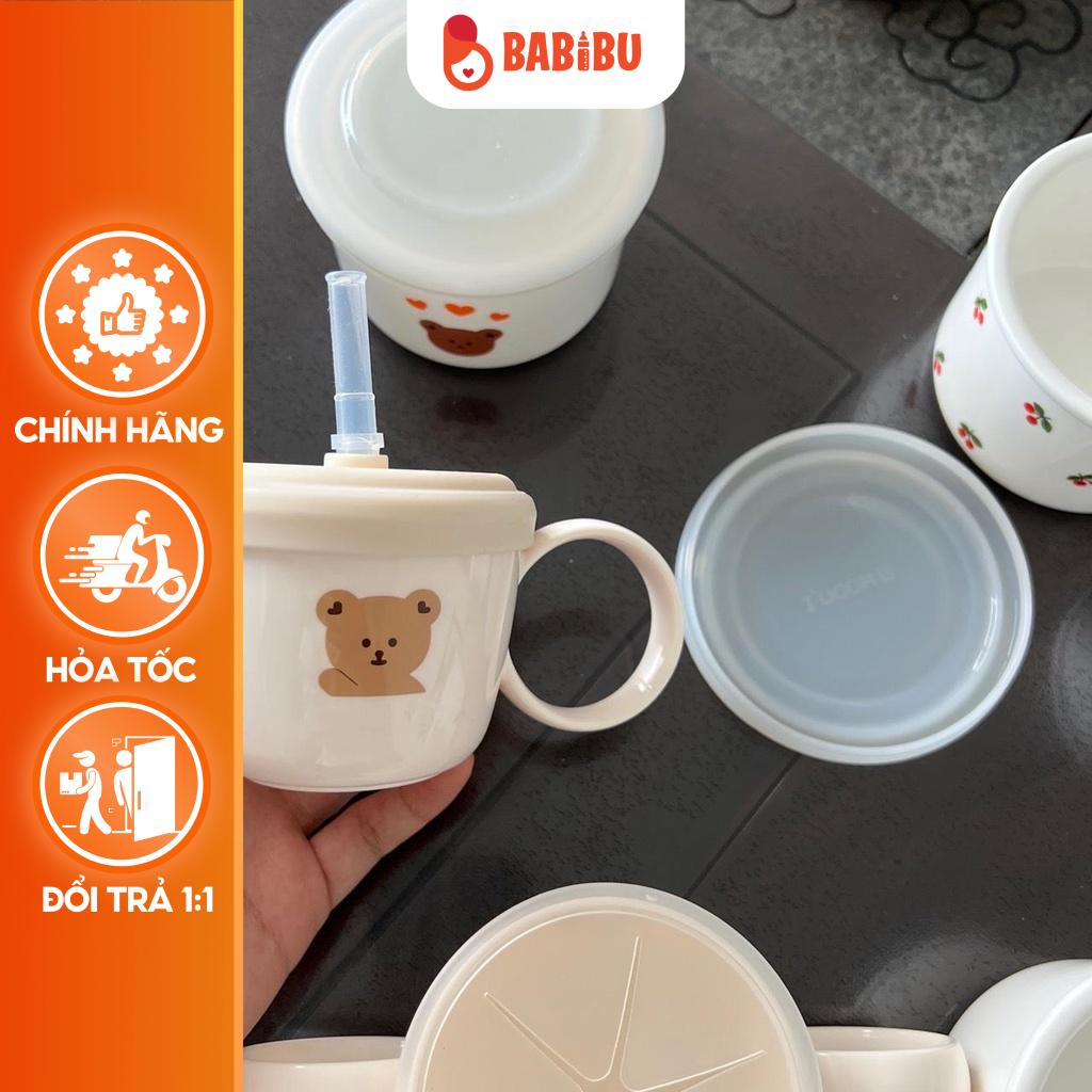 Cốc 2 Quai 2 Nắp Kèm Ống Hút Hàn Quốc Cho Bé Từ 6 Tháng Babibu