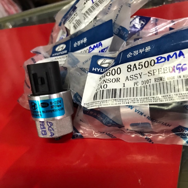 Cảm biến tốc độ 946008A500 cho Univer, County, Mighty