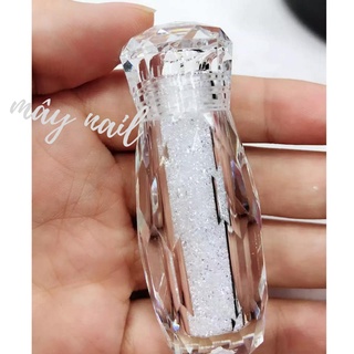 Đá rắc móng trắng siêu đẹp