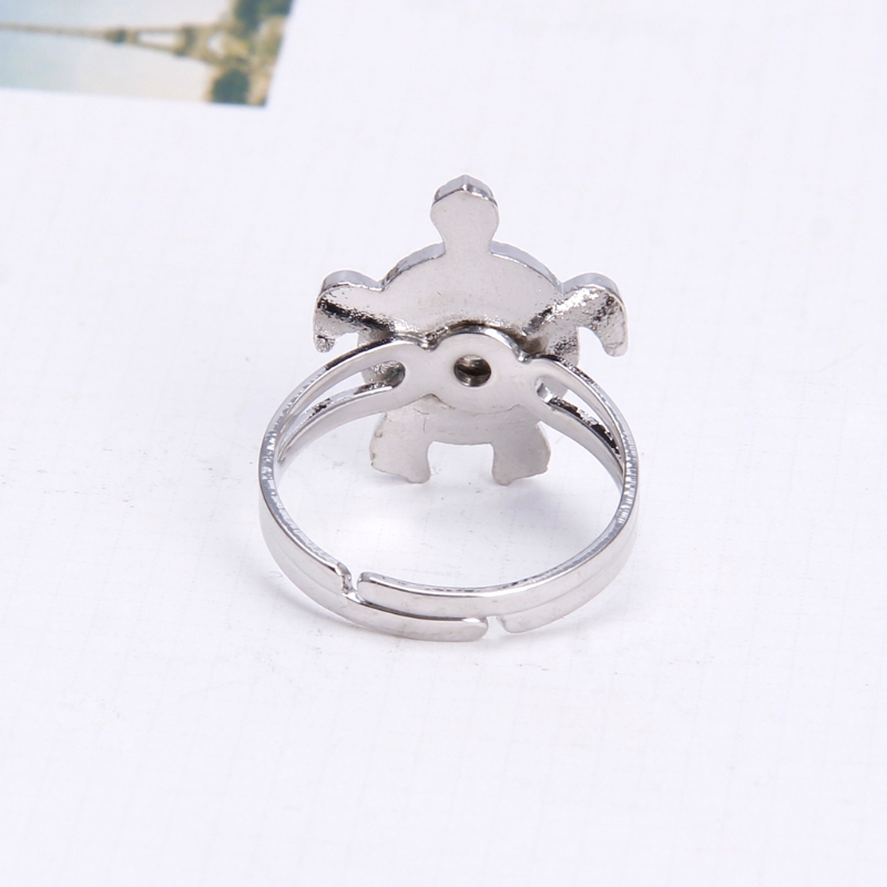 Nhẫn đổi màu theo tâm trạng cho nữ