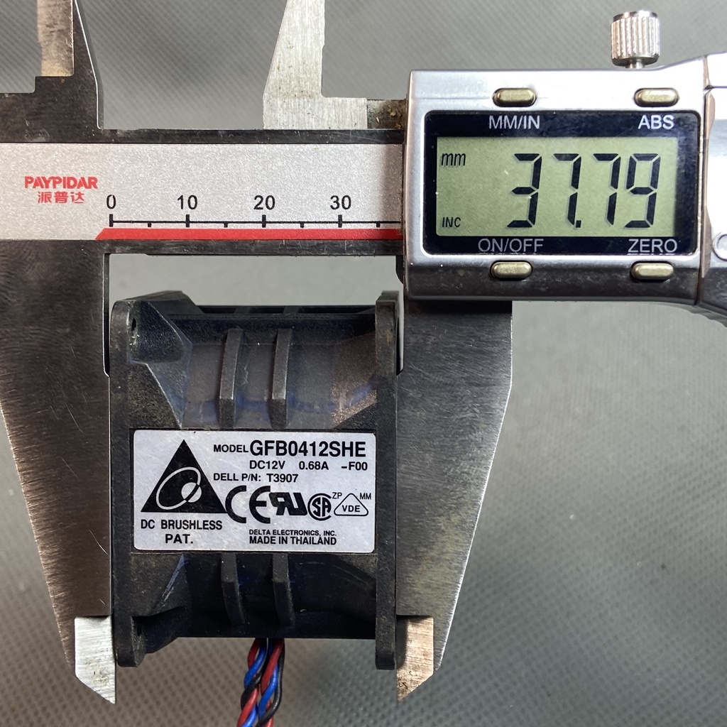 QUẠT 4 cm DELTA, 12V 0.68A. GIÓ MẠNH. GFB0412SHE
