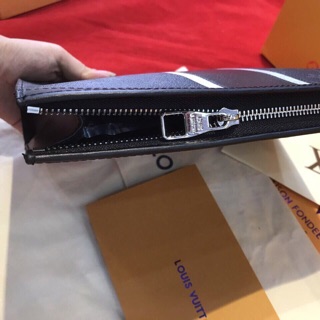 Clutch nam Size 25 cm Fullbox