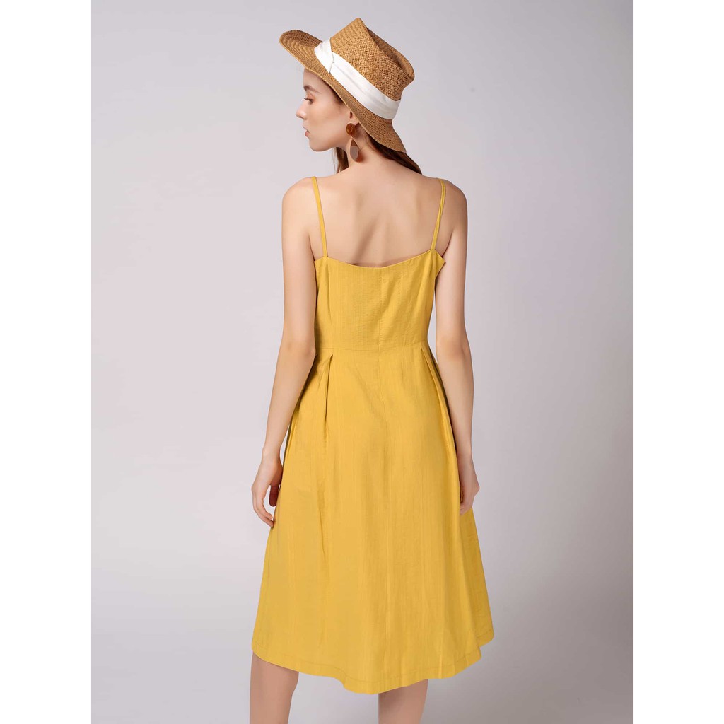 Đầm dây nữ YV LE & CO vải tơ xước màu vàng tinh tế | BigBuy360 - bigbuy360.vn