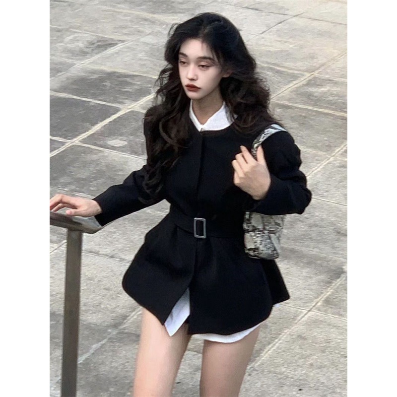 Áo Khoác Vest Tay Dài Dáng Rộng Màu Đen Phong Cách Retro Thời Trang Mùa Thu 2022 Cao Cấp Dành Cho Bạn Nữ