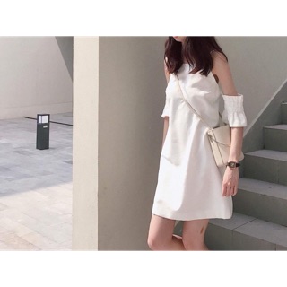 Đầm suông rớt vai